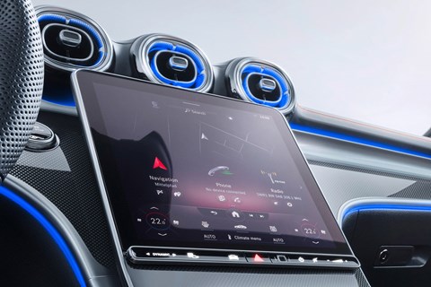 c-class interior screen