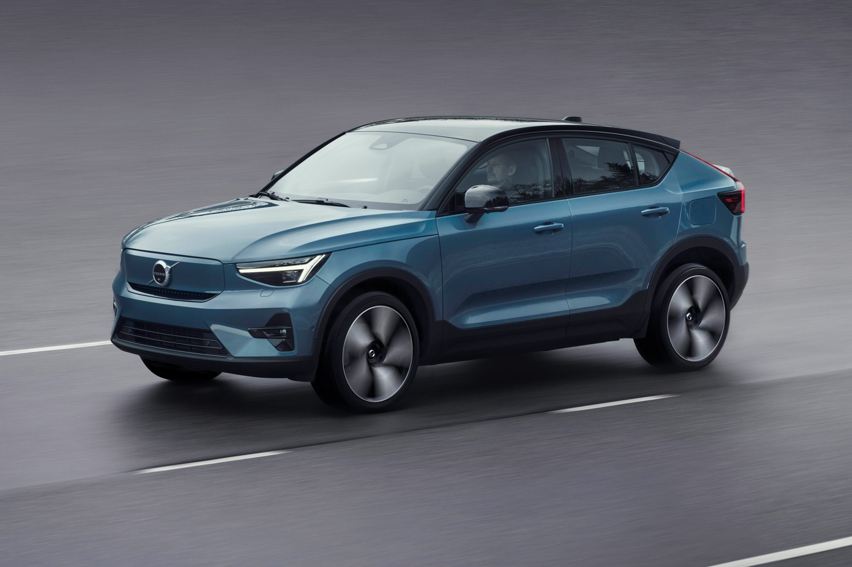 Volvo хэтчбек c40