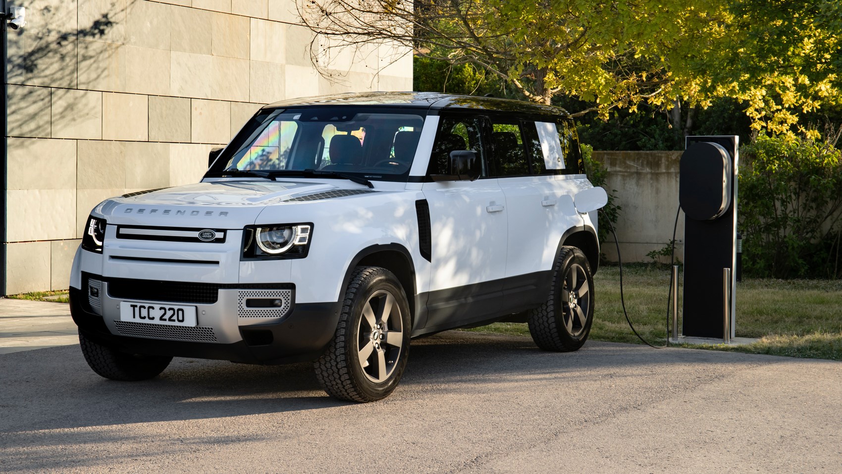 connected phev defender