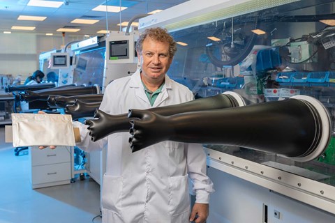 StoreDot's Dr Doron Myersdorf in his Israeli lab