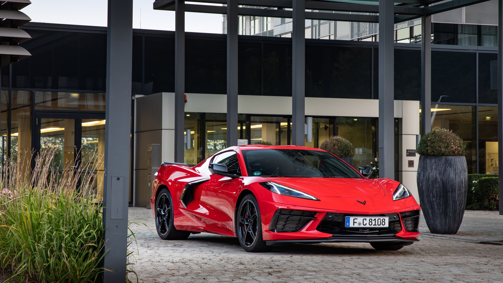 corvette front static