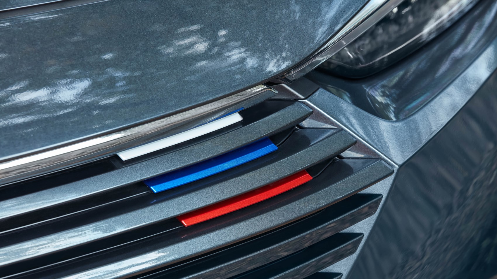 hrv grille detail