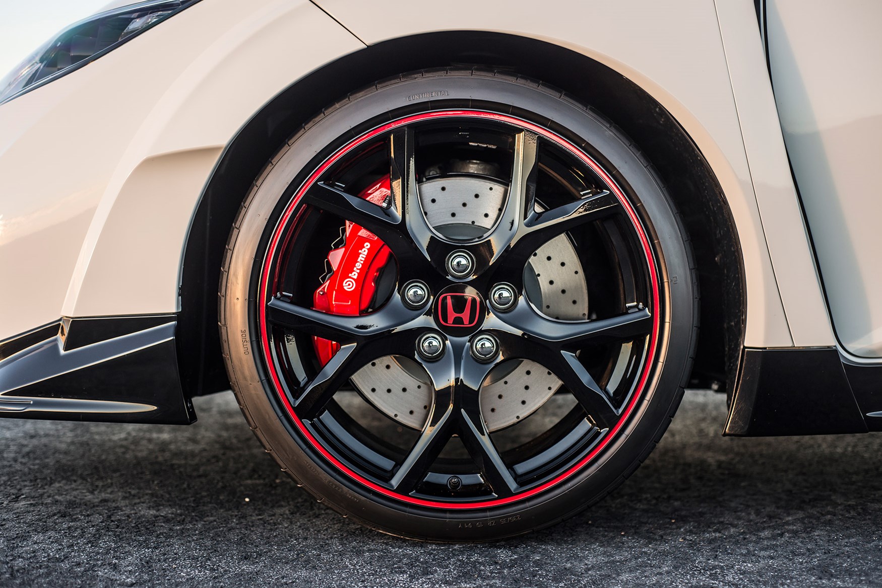 has the new 29 995 2015 honda civic type r been worth the 2015 honda civic brake light