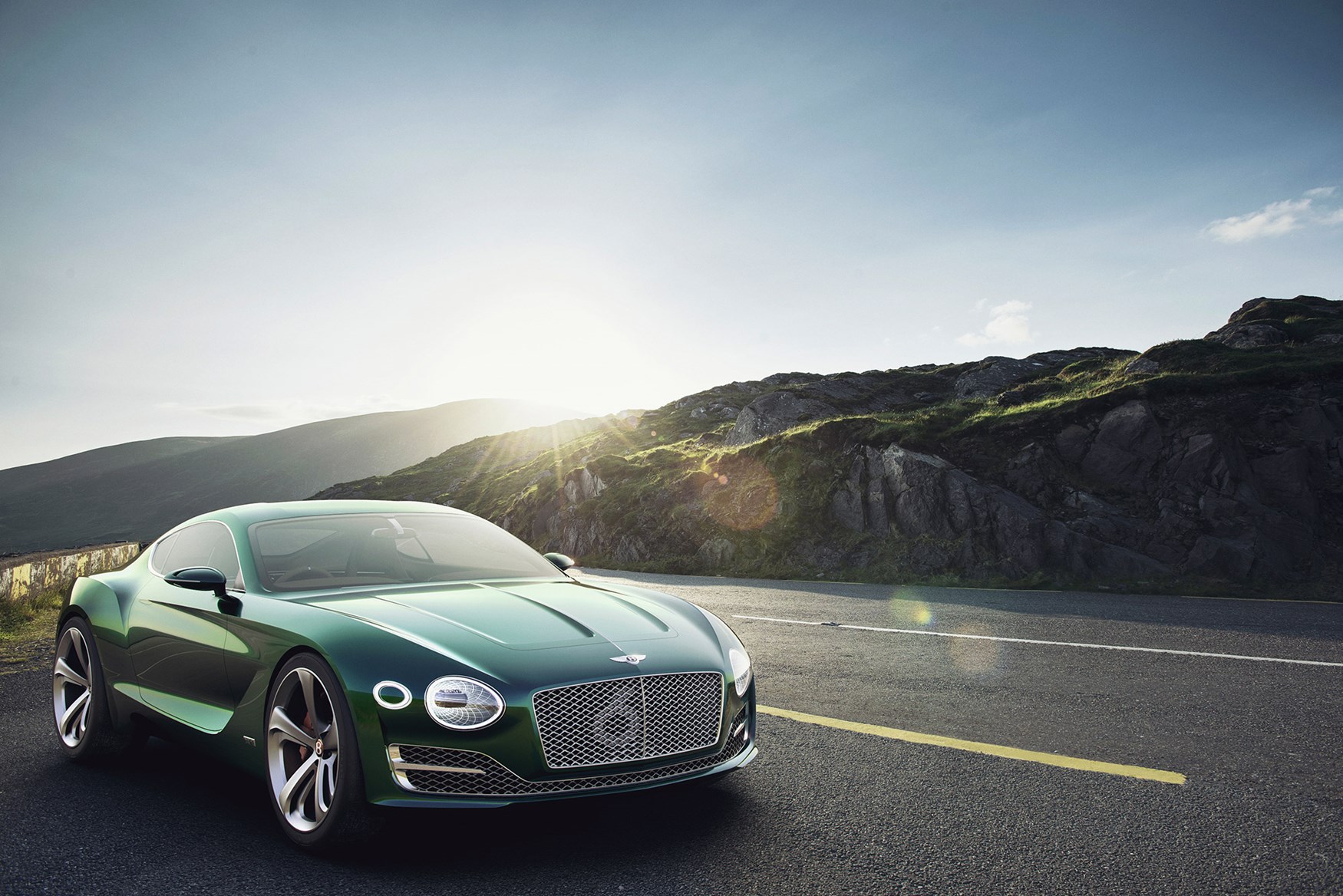 Now That S More Like It Bentley Exp 10 Sd 6 Points To New Two Even The Exhausts Have Had A Makeover On New Bentley Concept Car