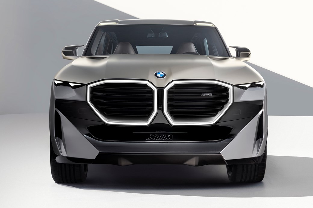 parrilla BMW Concept XM