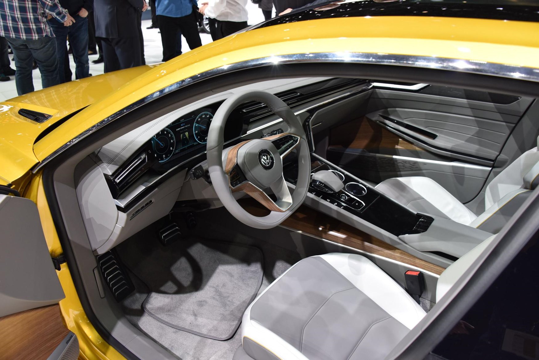 Vw Sport Coupe Concept Gte It S The New Pat Cc Car Magazine New Vw Sport Coupe Concept Gte At Geneva