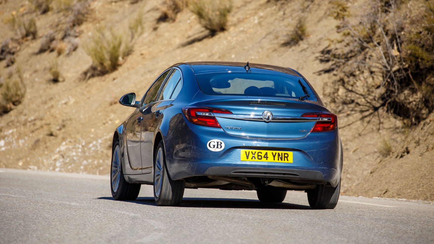 Vauxhall Insignia Techline 2 0 Cdti 170 Whisper 15 Review Car Magazine