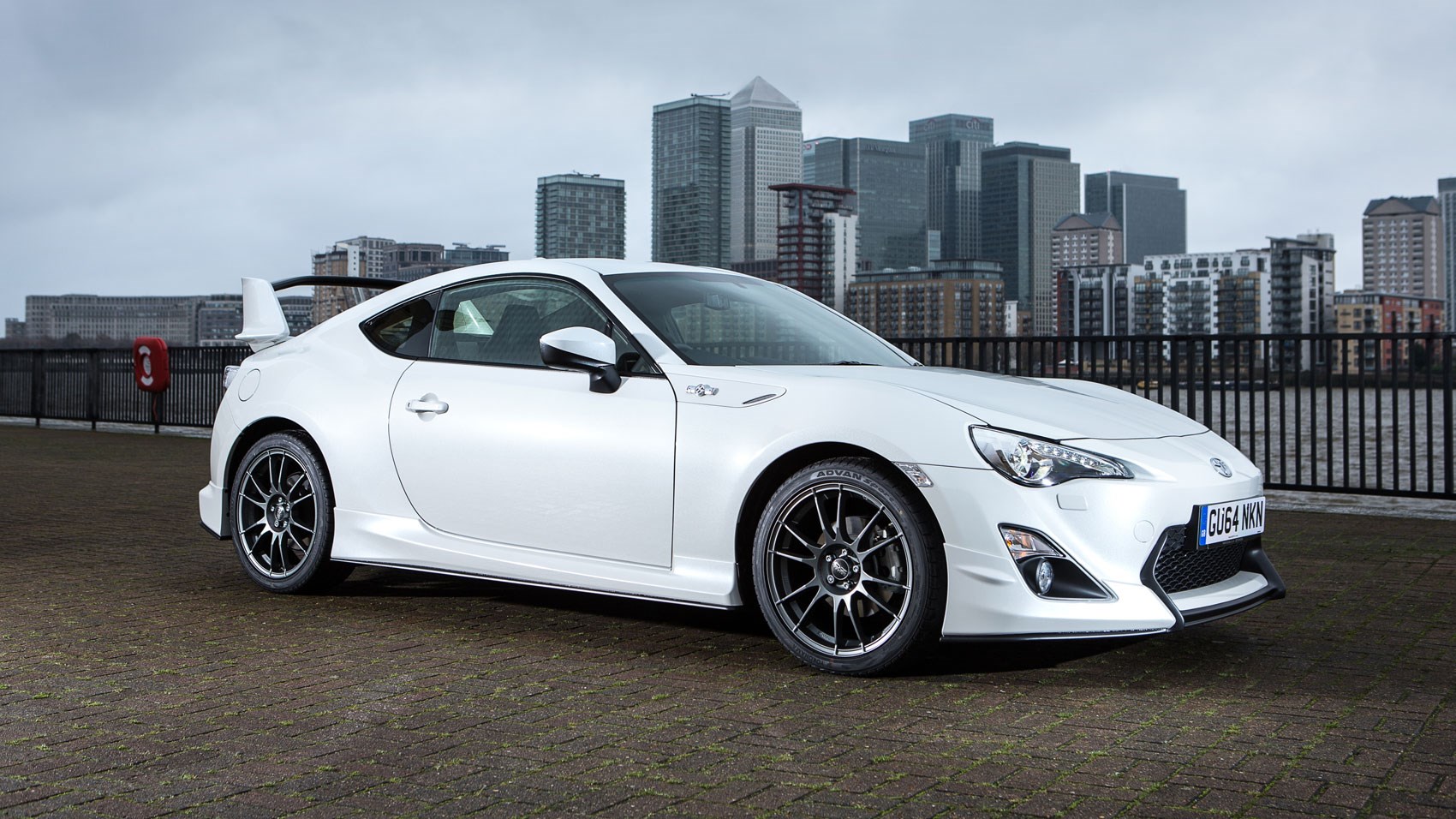 Toyota GT86 Aero (2015) review | CAR Magazine
