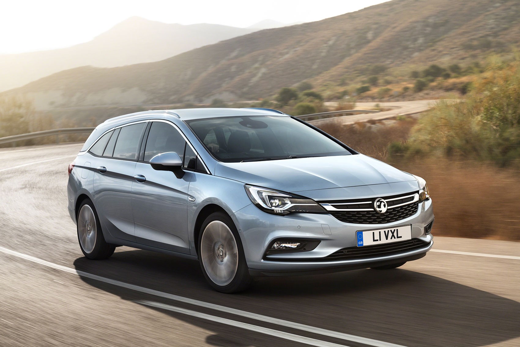 Vauxhall Astra Sports Tourer Estate Boots Up At Frankfurt Motor Show Car Magazine