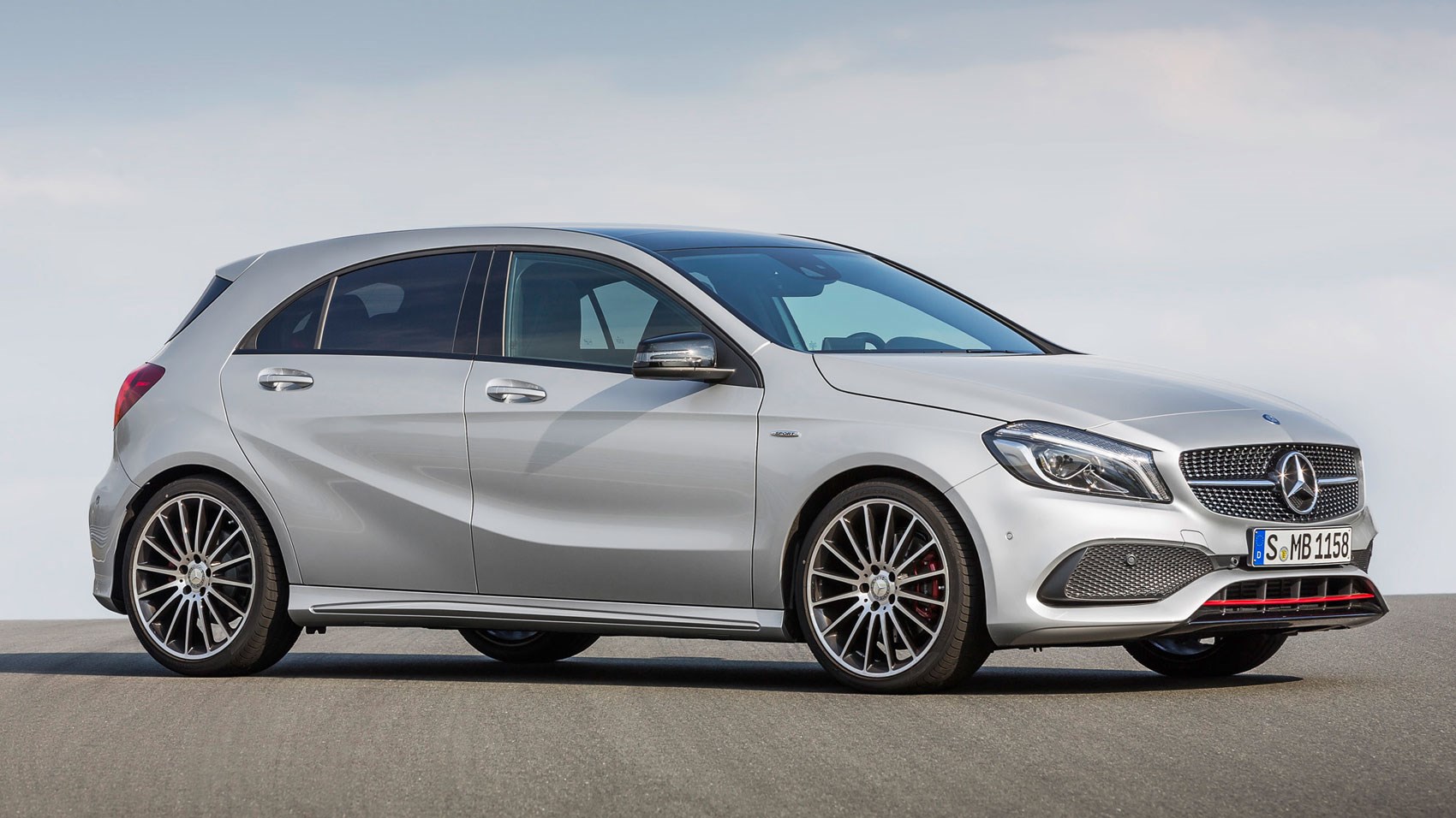 37+ Mercedes A180 Amg 2015 Pics
