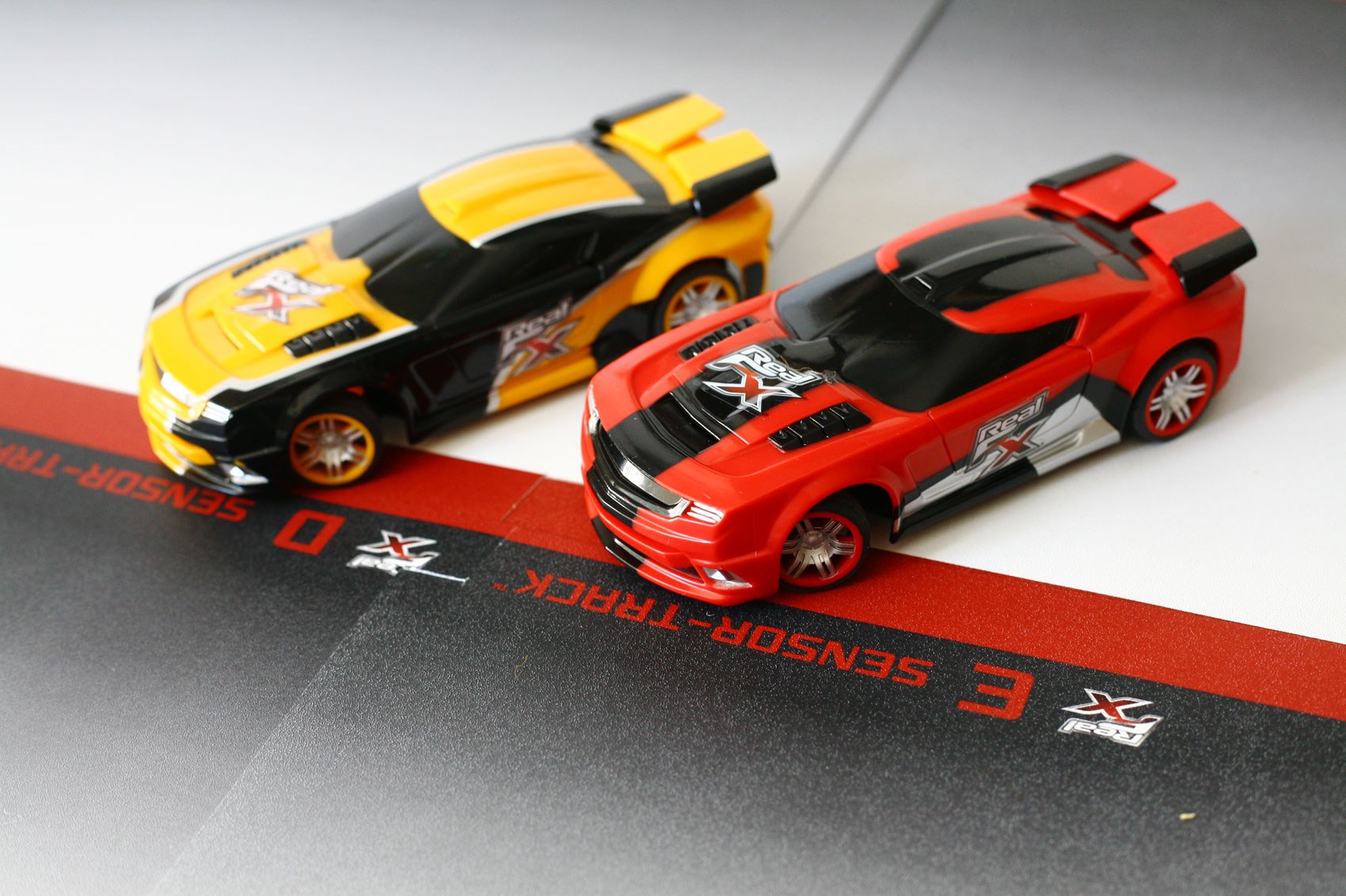 real fx slotless racing set