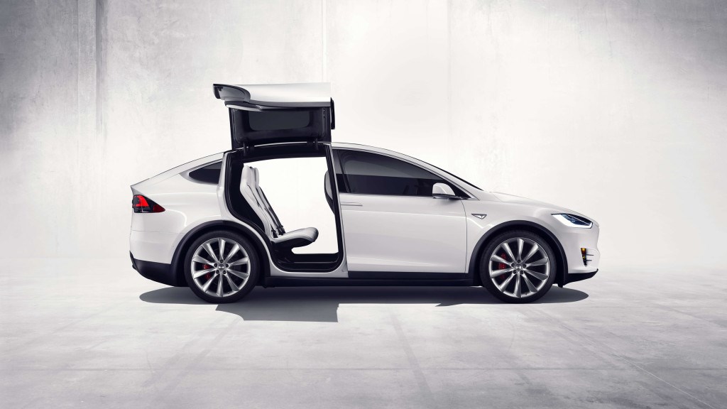 Tesla Model X Crossover The Gullwing Electric Suv Is Here Car