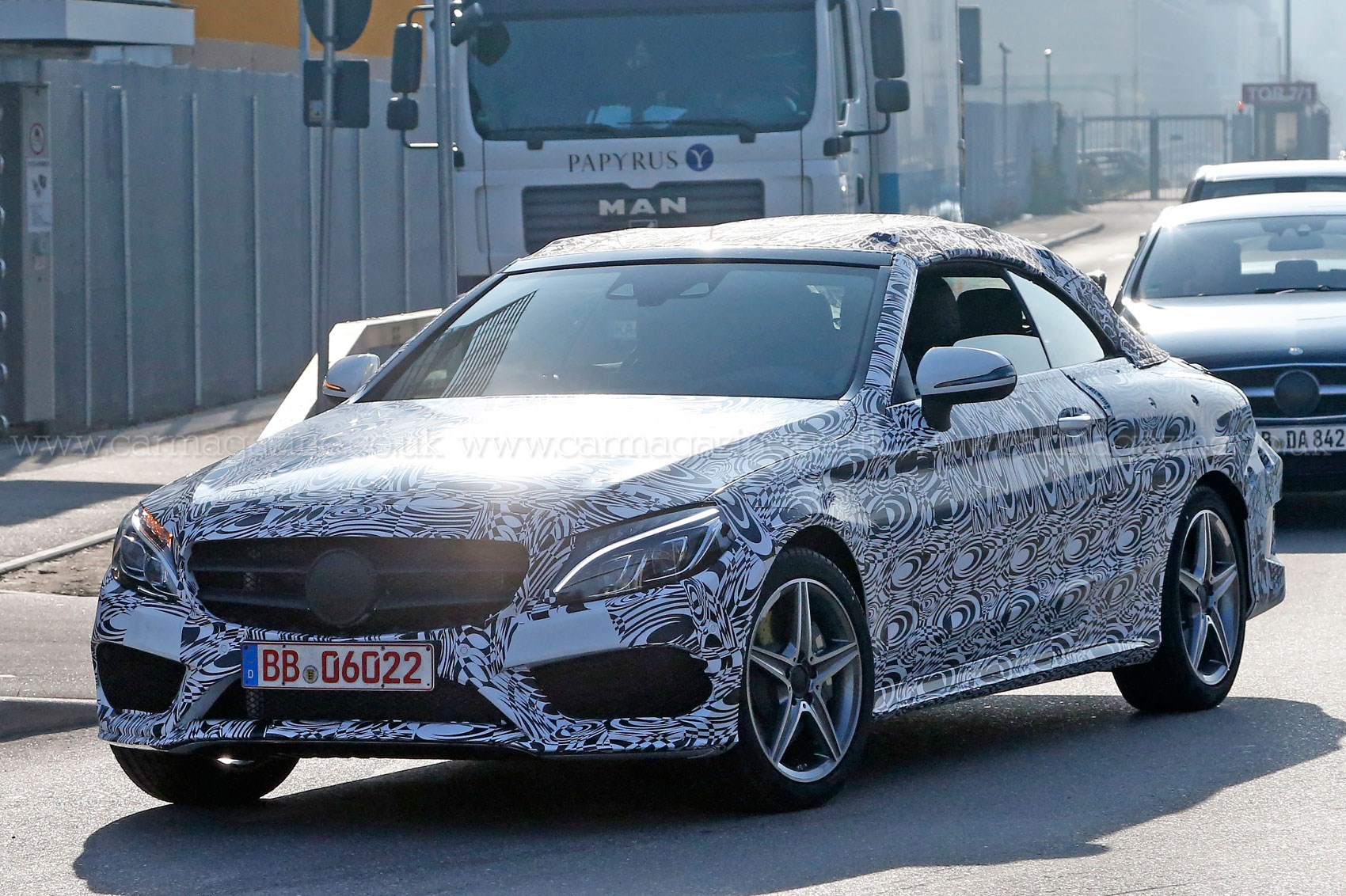 New Mercedes C Cl Convertible Keeps It Under Canvas For 2016 2016 Mercedes C Cl Convertible
