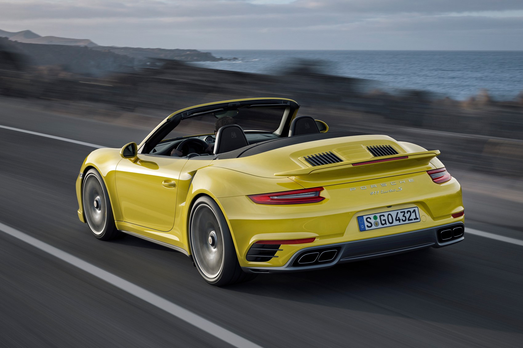 Renewed Porsche 911 Turbo For 2016 The Fastest Gets Faster Tail Lights