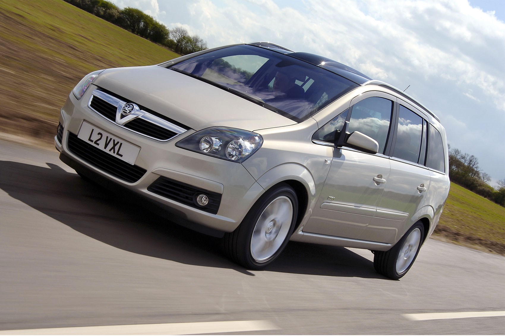 Vauxhall Zafira B fire risk explained