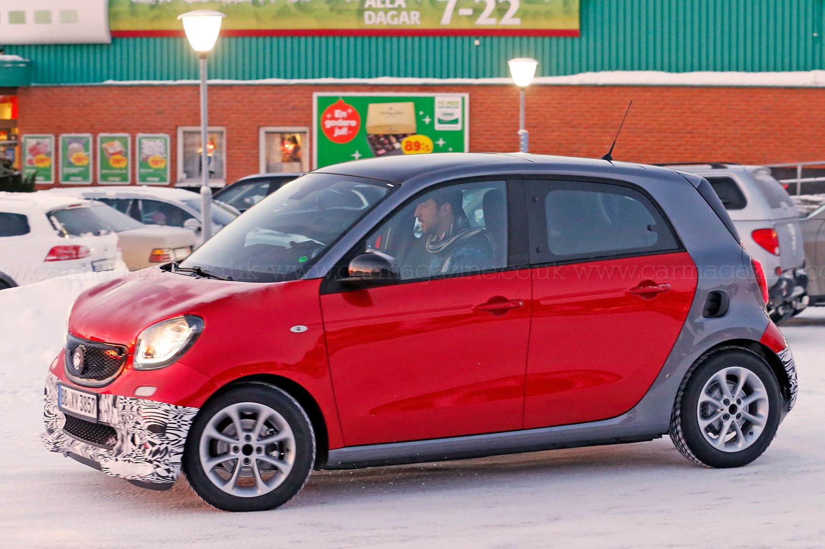 More power for ForFour: go-faster Brabus Smart ForFour (2016) spied