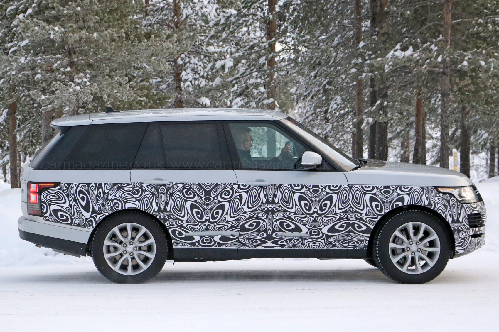 A Tiny Facelift For Range Rover S Gest Model In 2017 By Car Magazine Adver