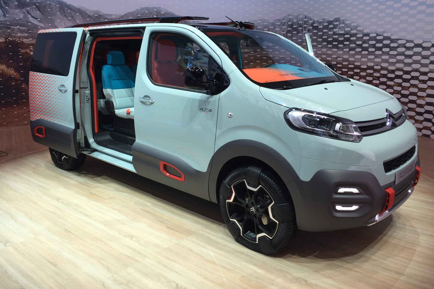 Citroen SpaceTourer Hyphen concept 