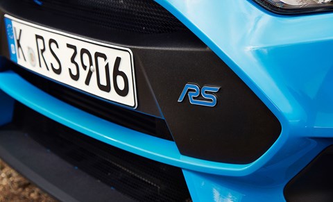 Focus RS vs Golf R