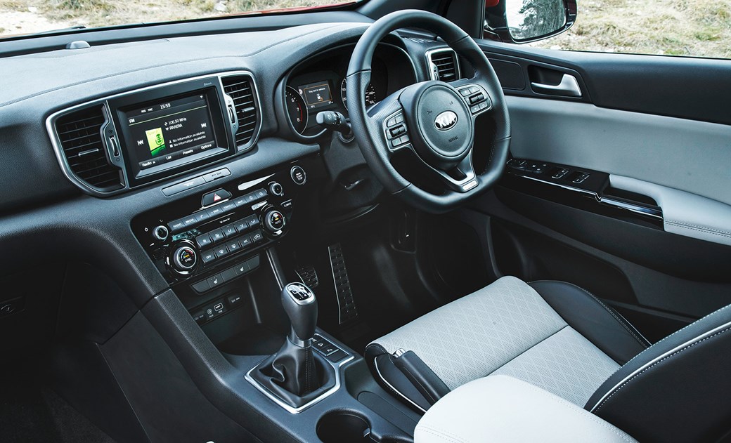 Kia Sportage First Drive Car April 2016 Magazine The Specs Kia Sportage 1 6 T Gdi Gt Line Manual