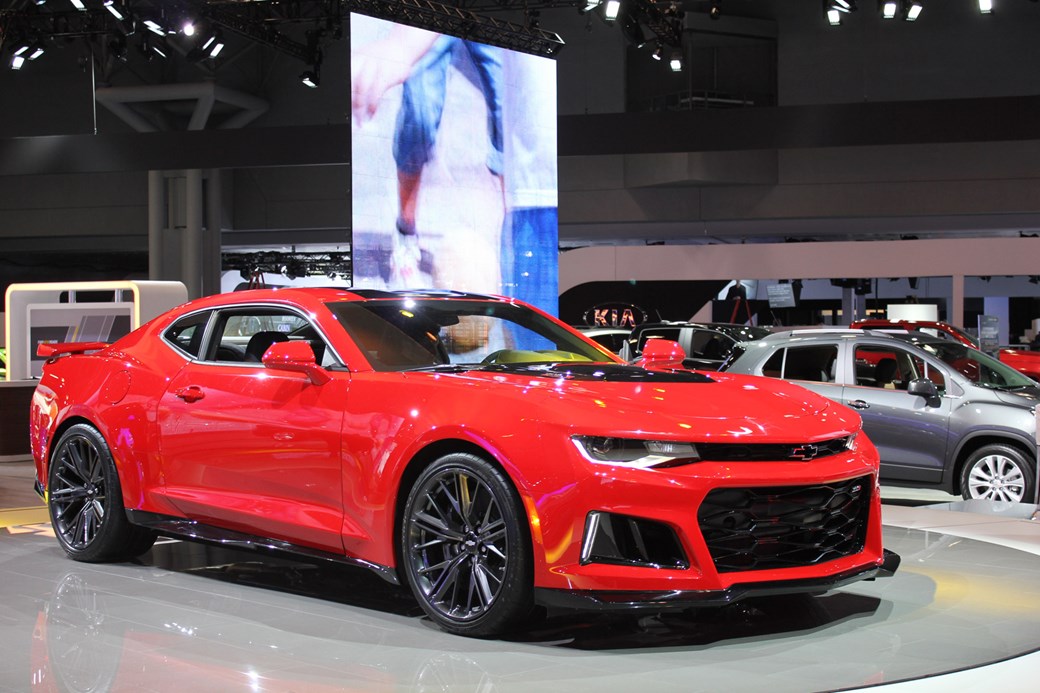 It S Time To Kick And Chew Bubblegum New 640bhp Chevrolet 2016 Chevrolet Camaro Zl1