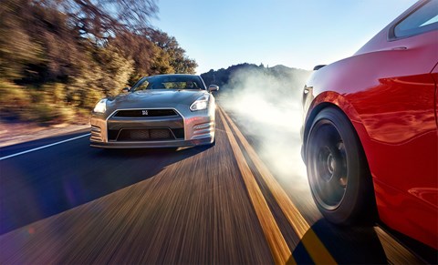 Mustang vs GT-R