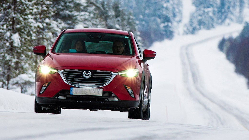 Arctic Role Play All Wheel Drive Mazda Cx 3 Tested To Extremes 2016 Mazda Cx 3 Ice Drive