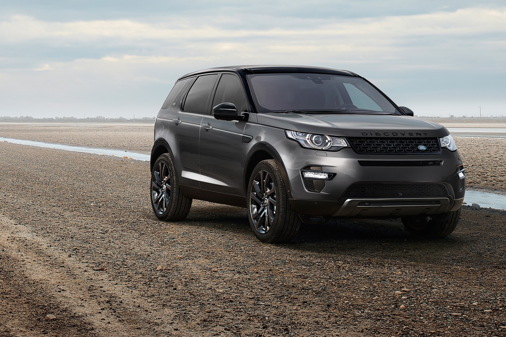 Задний бампер discovery sport