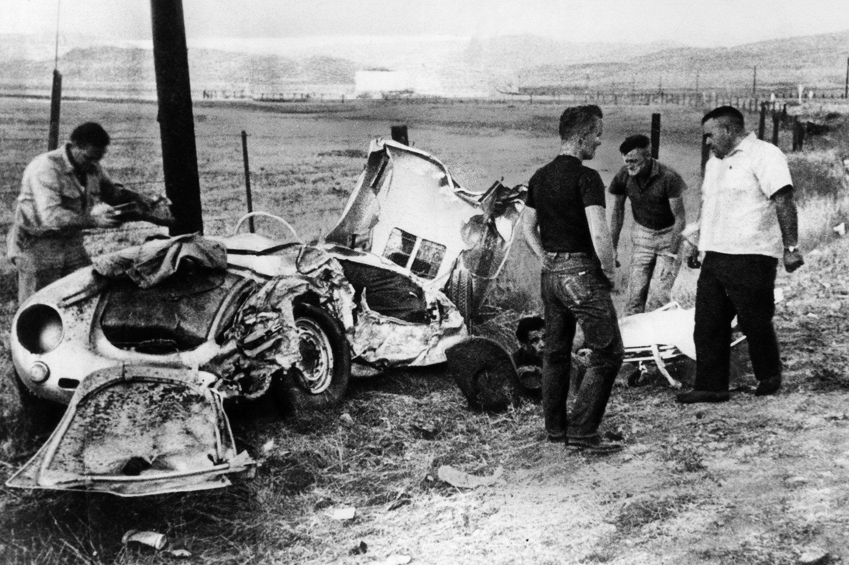 Five iconic car crashes that defined the 20th century, CAR+ June 2016