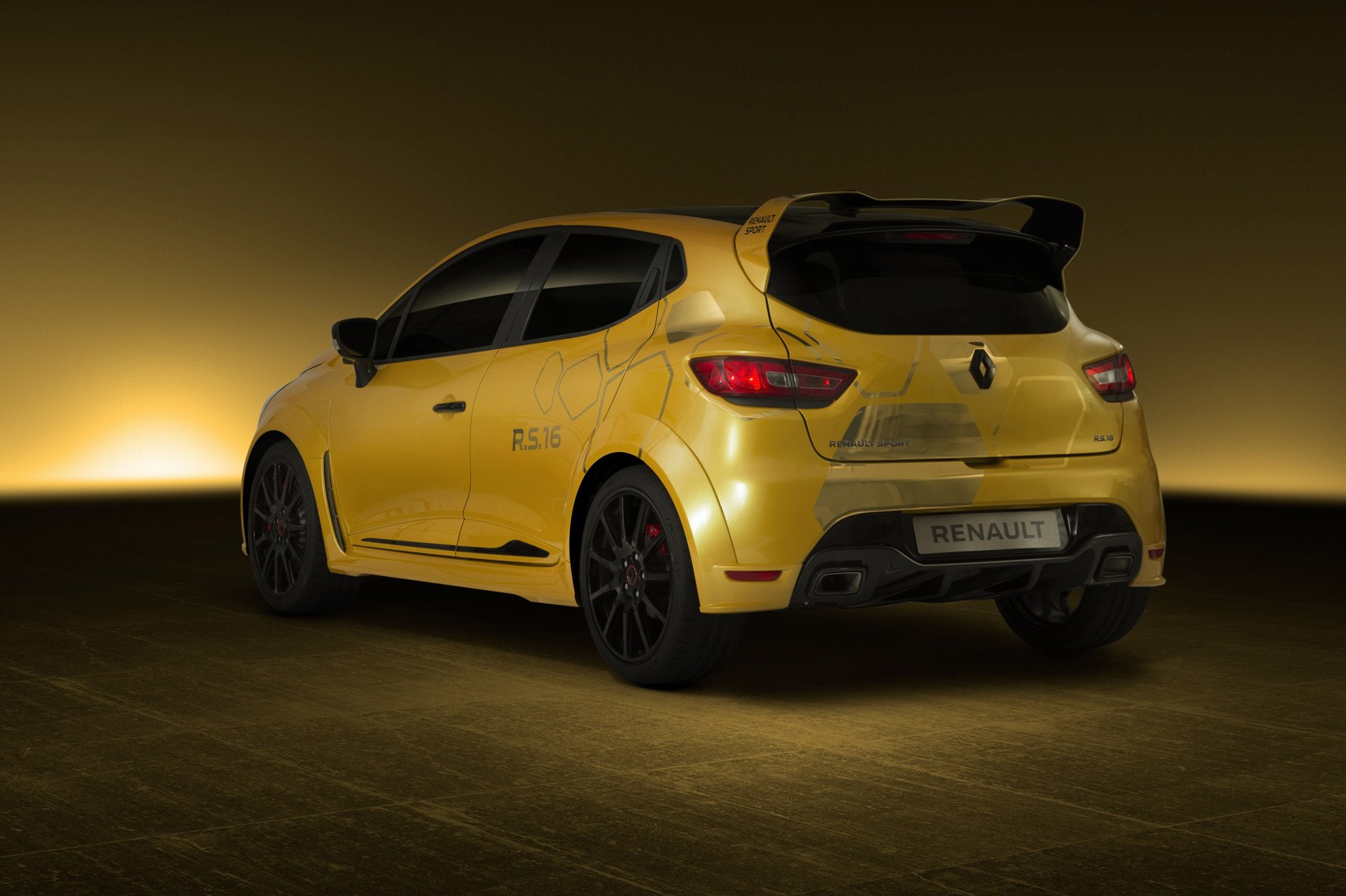 Everyone Can Relax It S A Manual New Renault Clio R S 16 Concept Unveiled Car Magazine