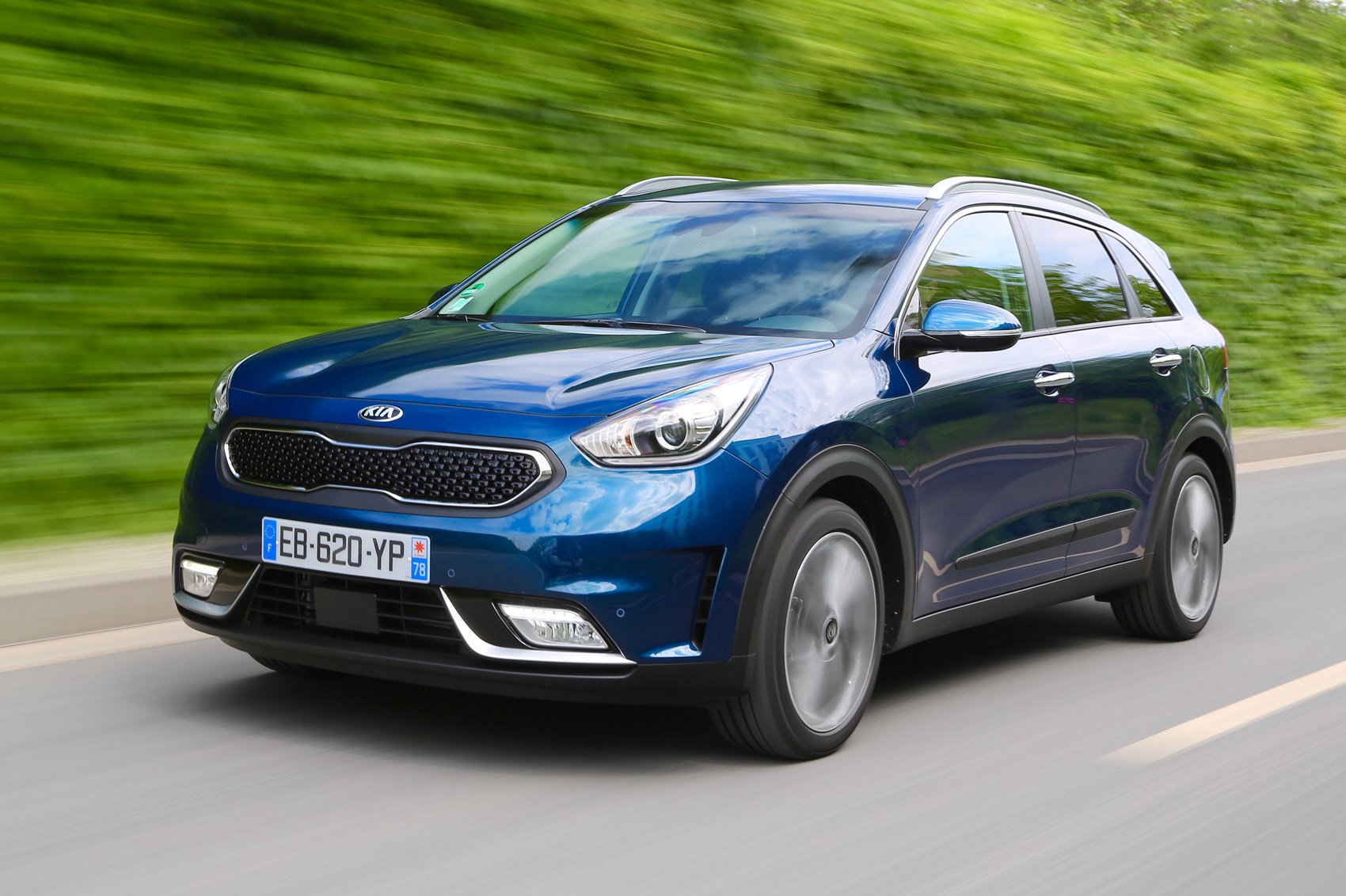 Niro Car Magazine Kia Niro 2016 Review