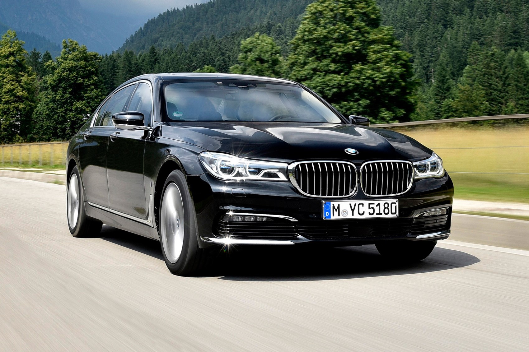 Car Reviews Independent Road Tests Magazine 2016 Bmw 7 Series 740le Xdrive Iperformance