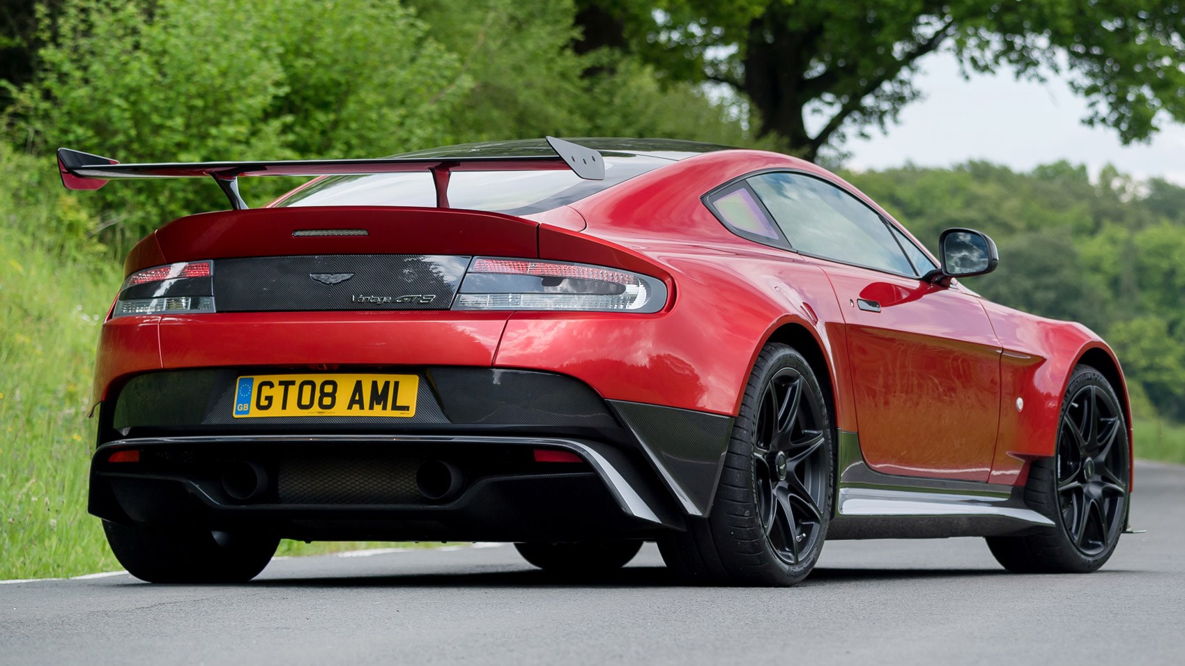 Aston Martin Vantage GT8 (2016) review | CAR Magazine