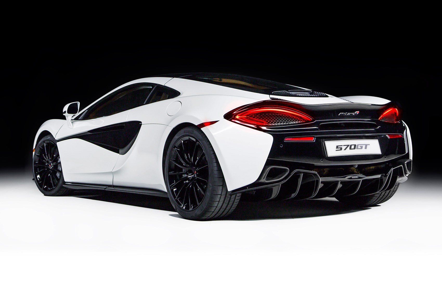 2016 McLaren 570GT MSO Concept