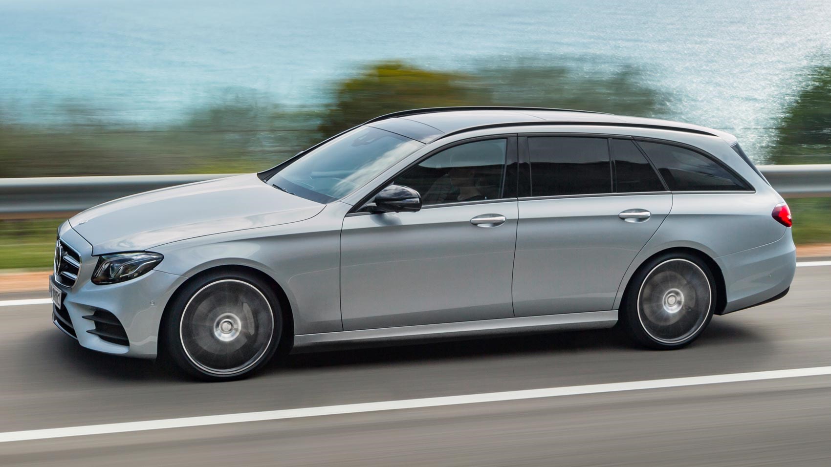 Mercedes Benz E220d Amg Line Estate 2016 Review Car Magazine