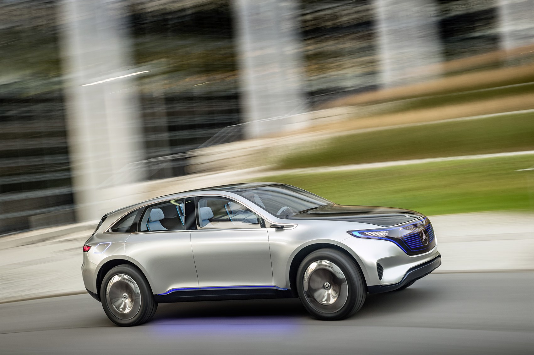 new mercedes amg electric sports crossover at 2016 paris motor show