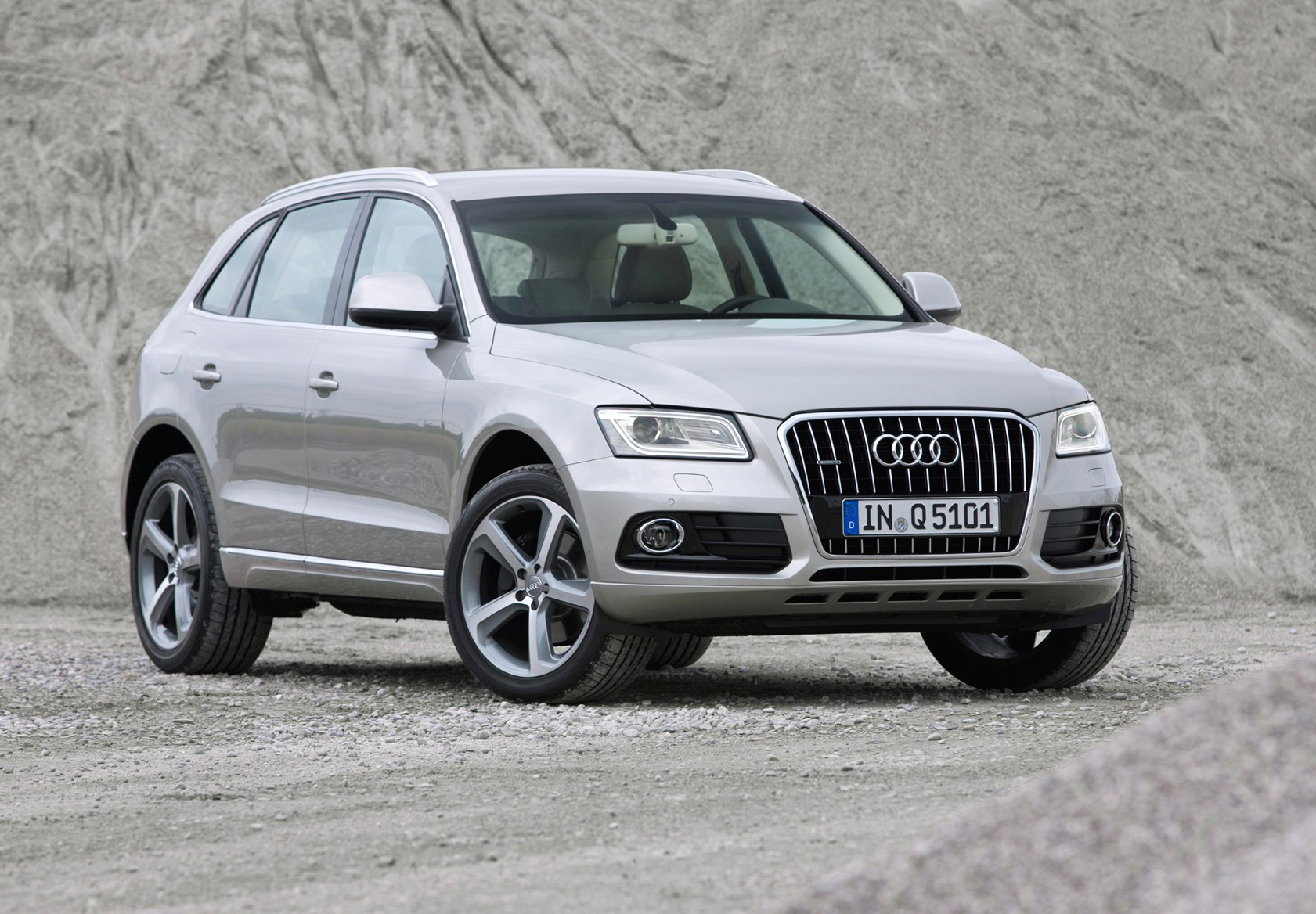 Audi q5 8r дорестайлинг