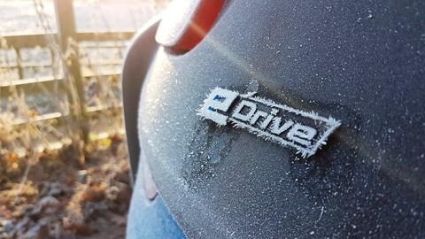 Pre-heat your BMW i8 on frosty mornings