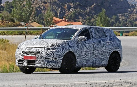 Vauxhall Crossland X: spy photos 