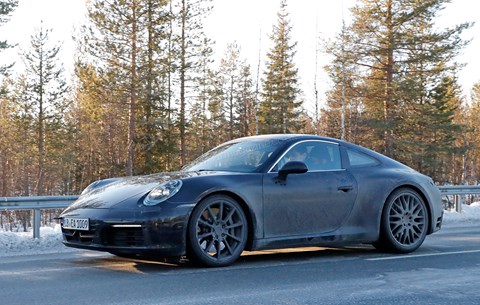 Porsche 992 911 Carrera