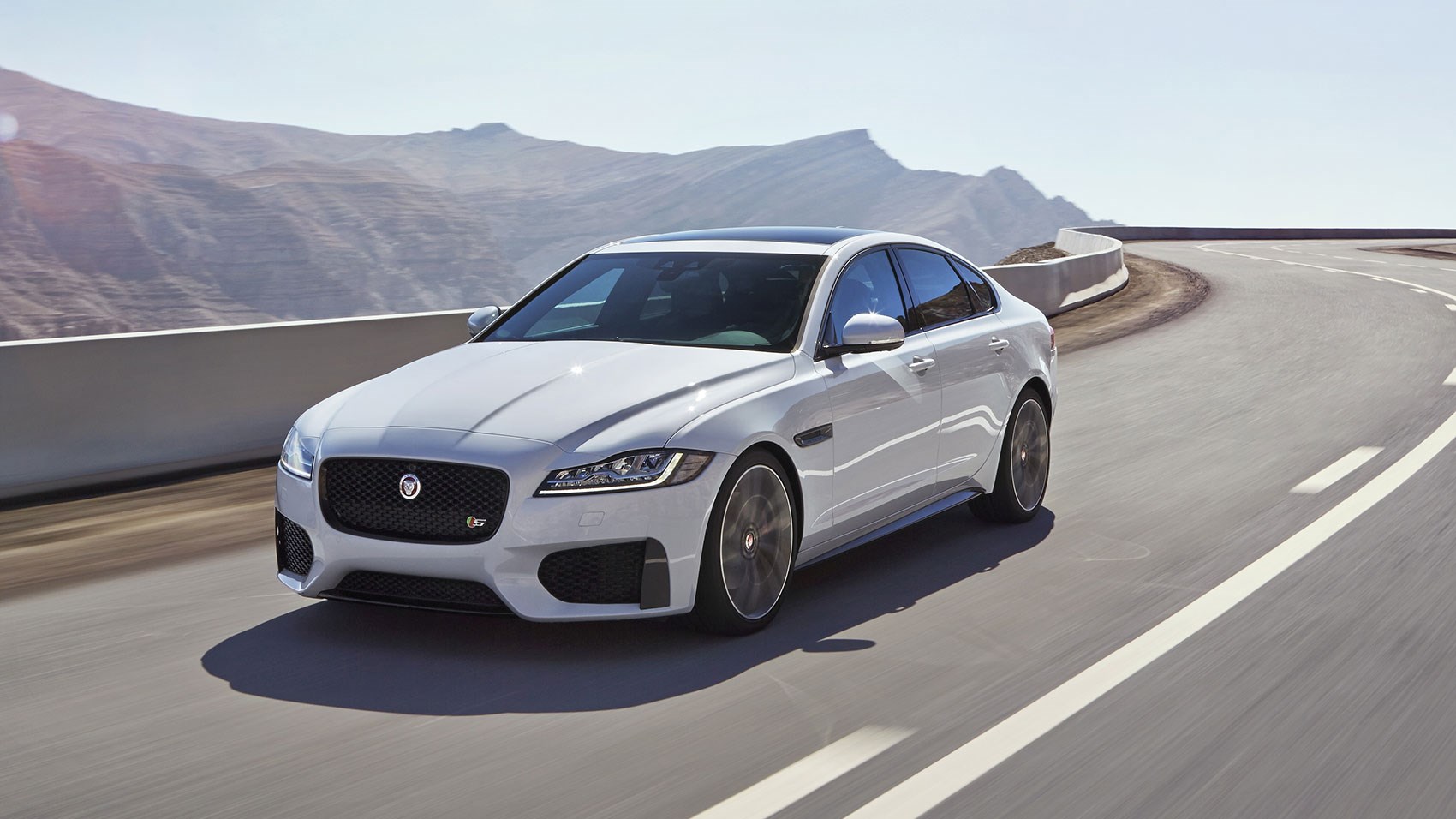 Jaguar Xf S 2016 Review Car Magazine