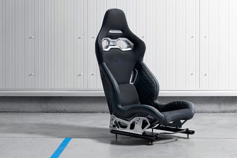 Alpine sports car seat