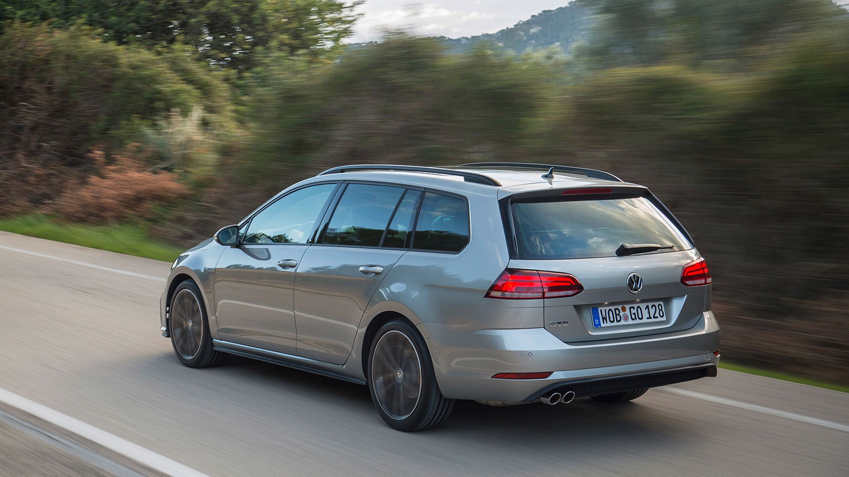 VW Golf GTD Estate (2017) review | CAR Magazine