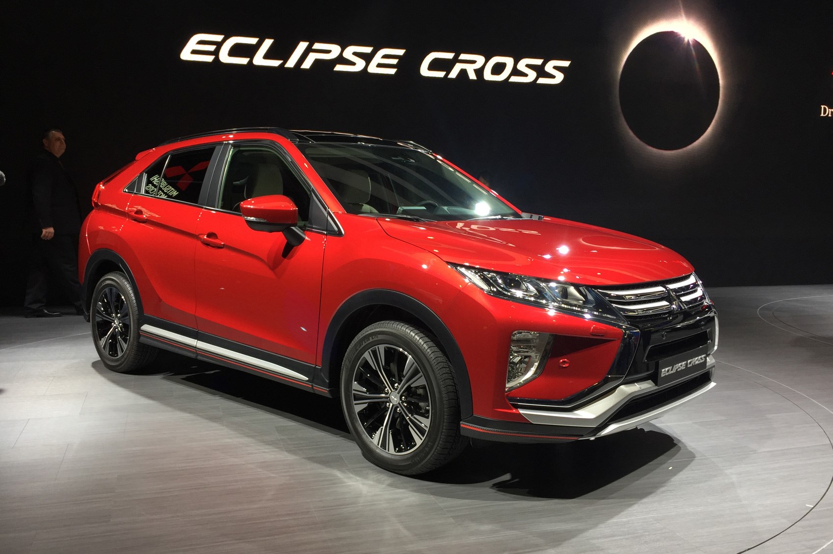 Mitsubishi eclipse cross фото