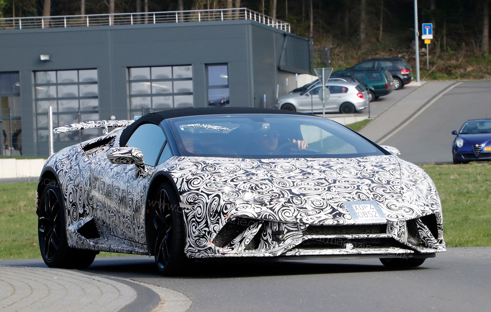 Papped! Lamborghini Huracan Performante Spyder spotted testing | CAR