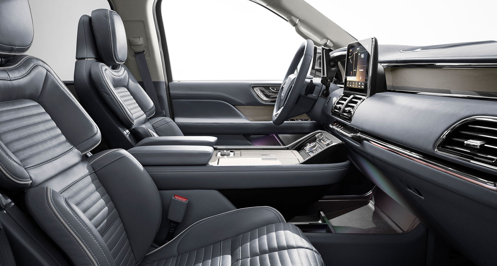 New Lincoln Navigator Maxing Out The Luxury Suv Sector