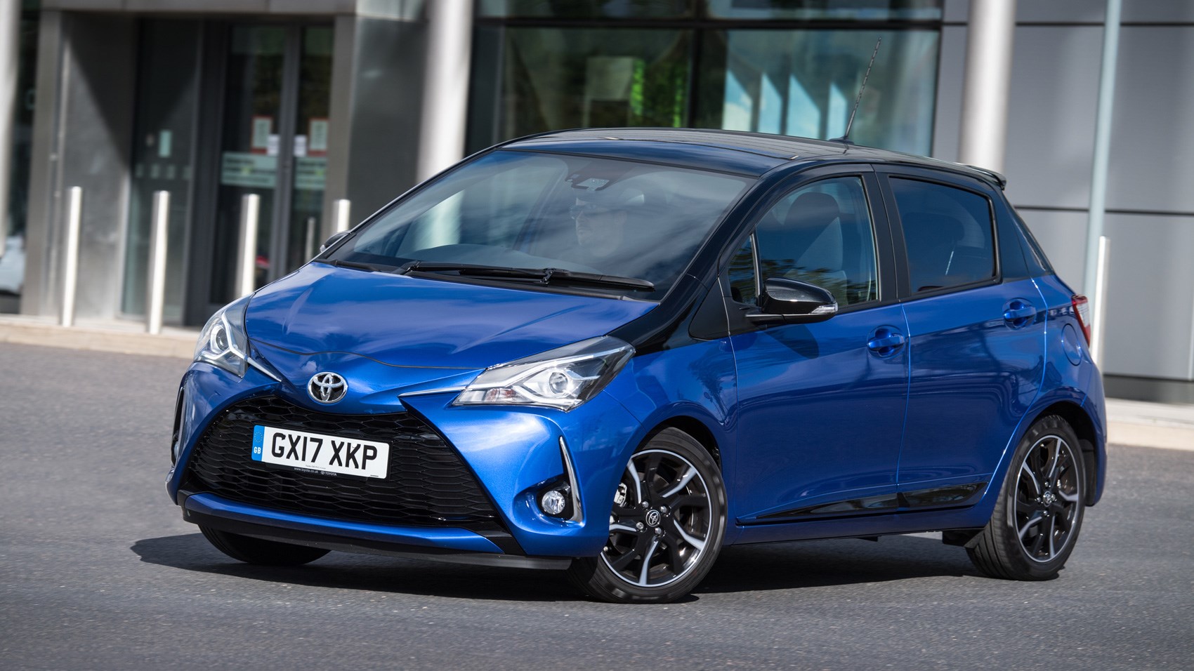 Toyota Yaris Facelift 17 Review Car Magazine