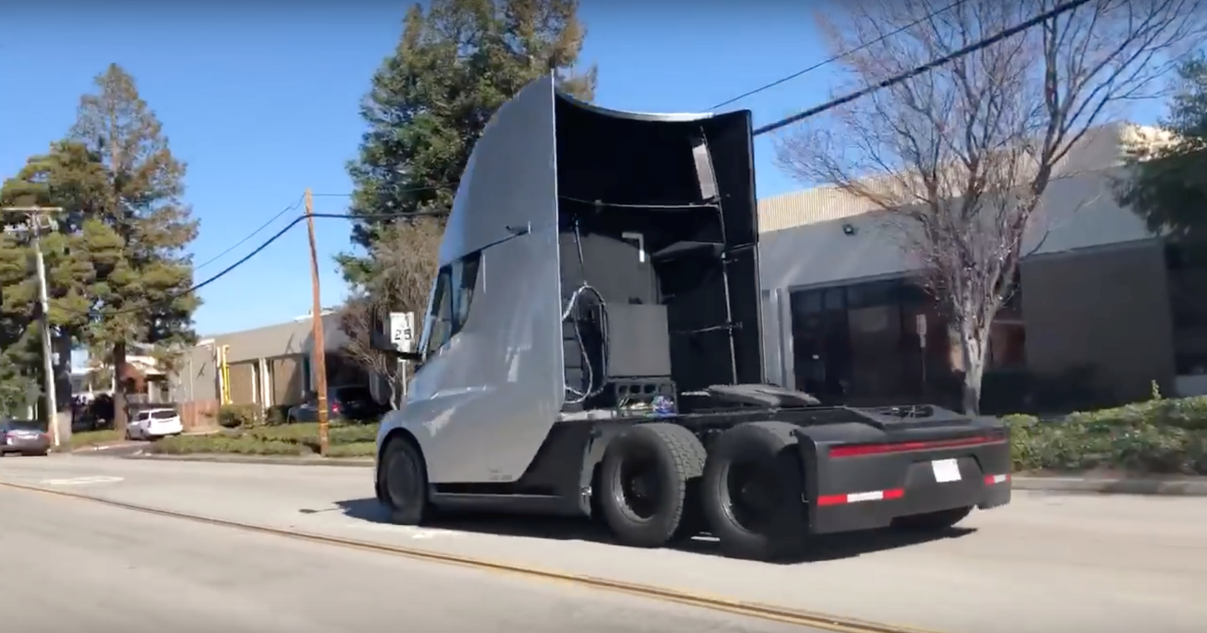 tesla-truck_001.png