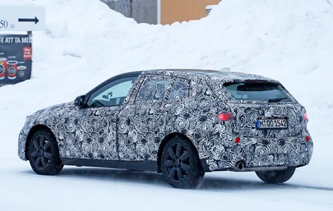 BMW 1-series 2019: spy photos winter testing in Sweden