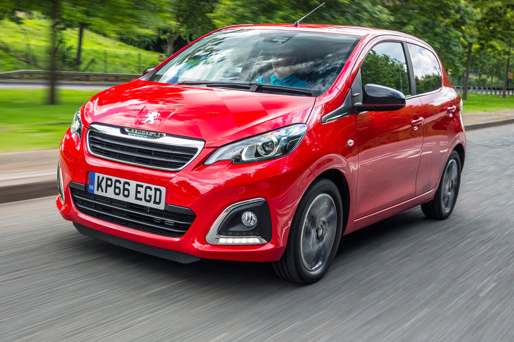 Peugeot 108 PureTech 82 (2017) review